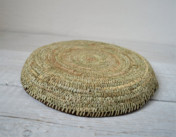 Handwoven Decor Plate, Tribal palm leaves and straw basket