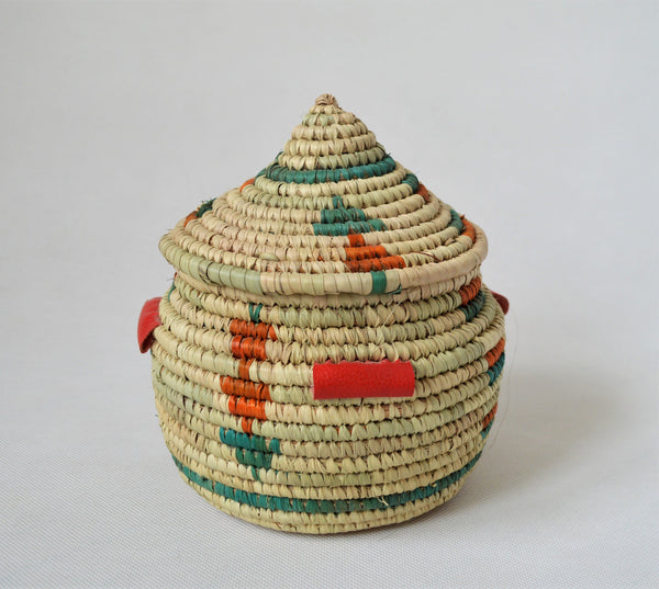 Moroccan-style basket with lid