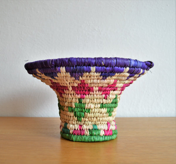 Woven basket platter FARHA, Colorful party centerpiece