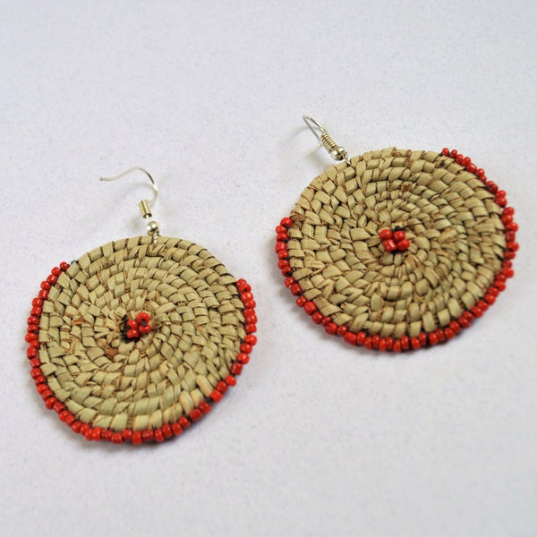 Round earrings for the beach (red beads)