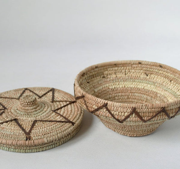 Round jewelry basket from Egypt