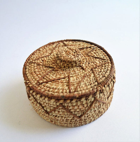 Rustic Wicker Jewelry Box - Palm leaf and leather authentic Egyptian